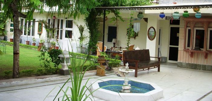Suryaa Villa